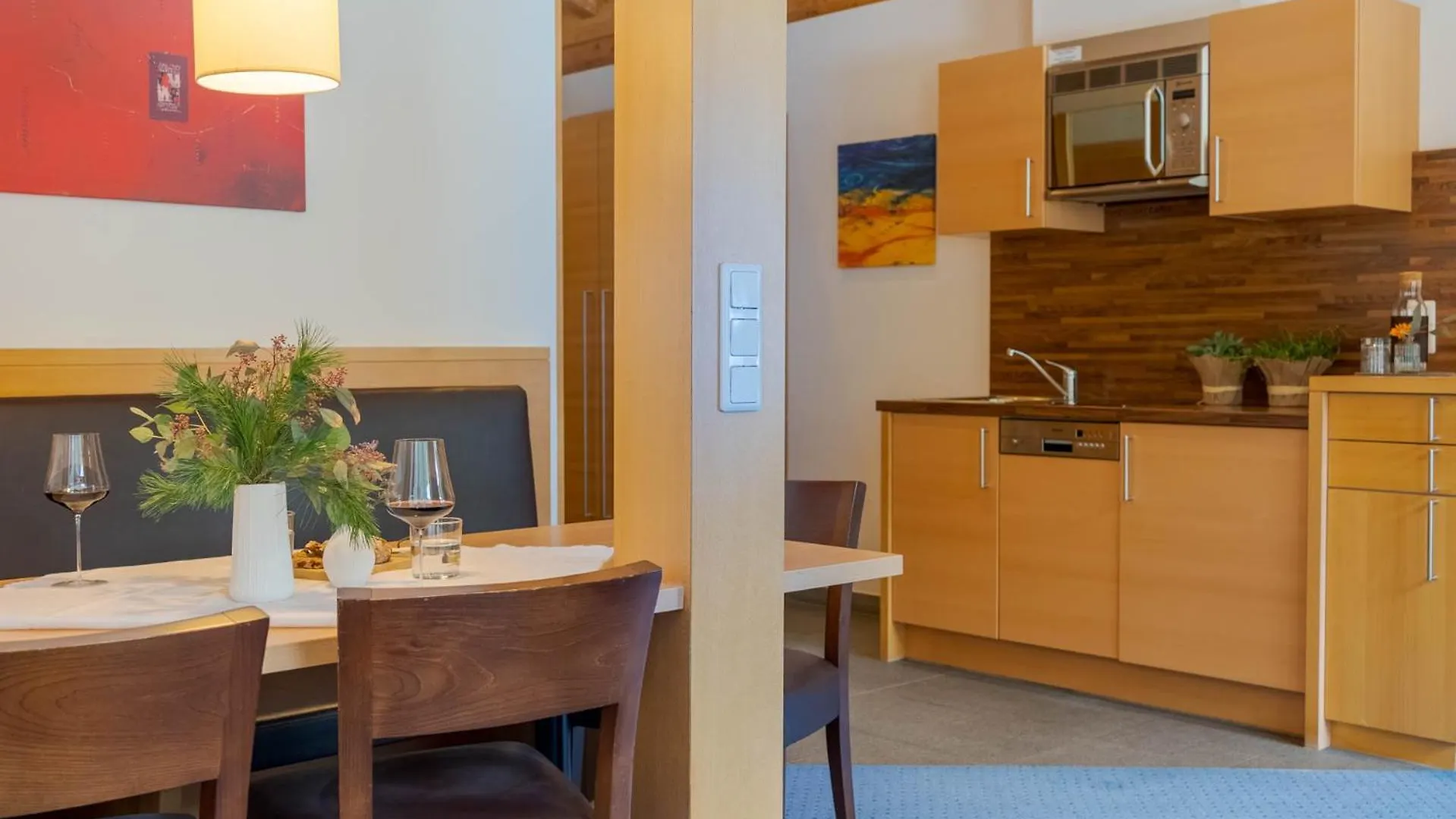 Gradiva Apartments 이스크글